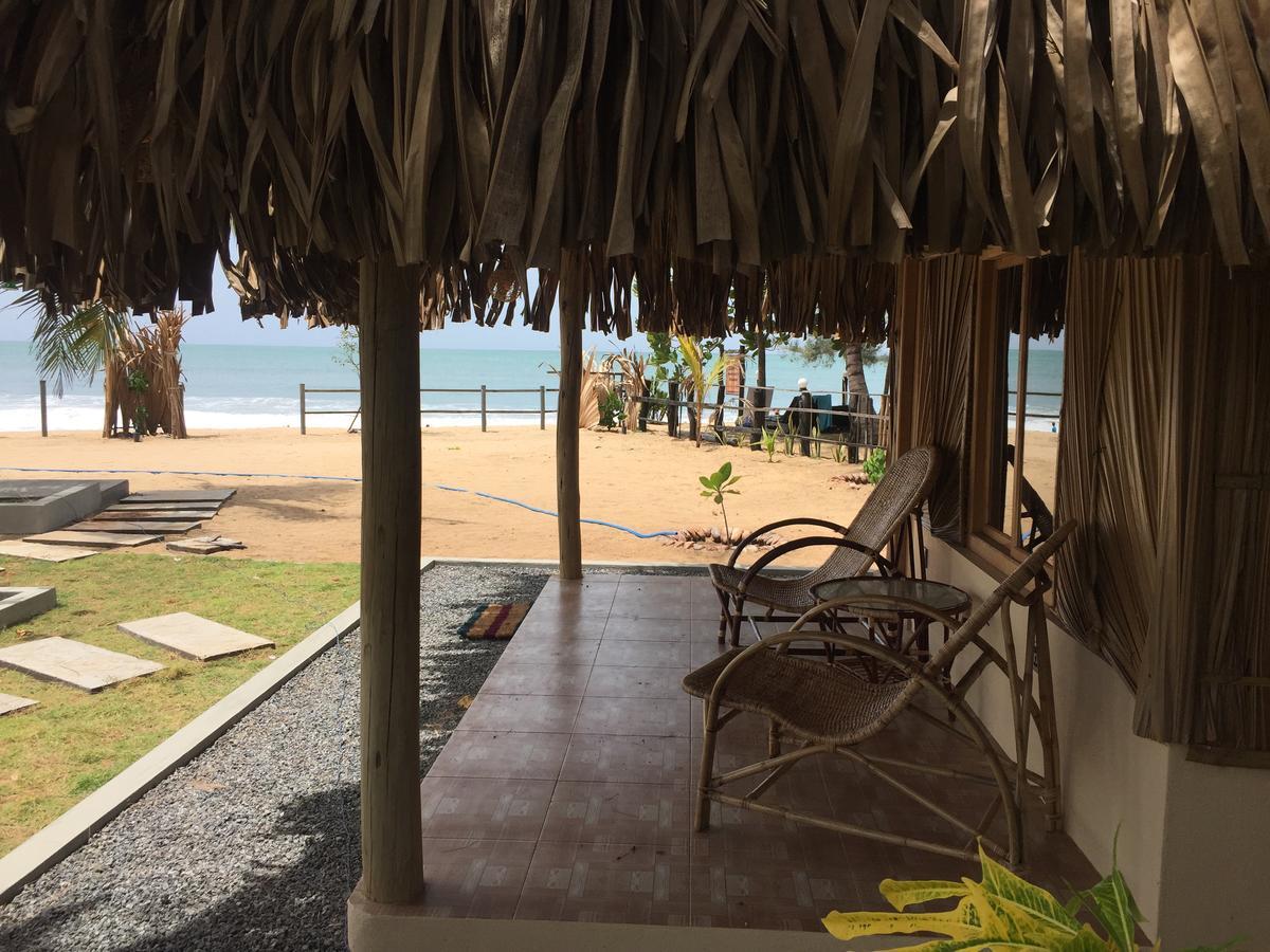 Royal Beach Arugam Bay Exterior photo