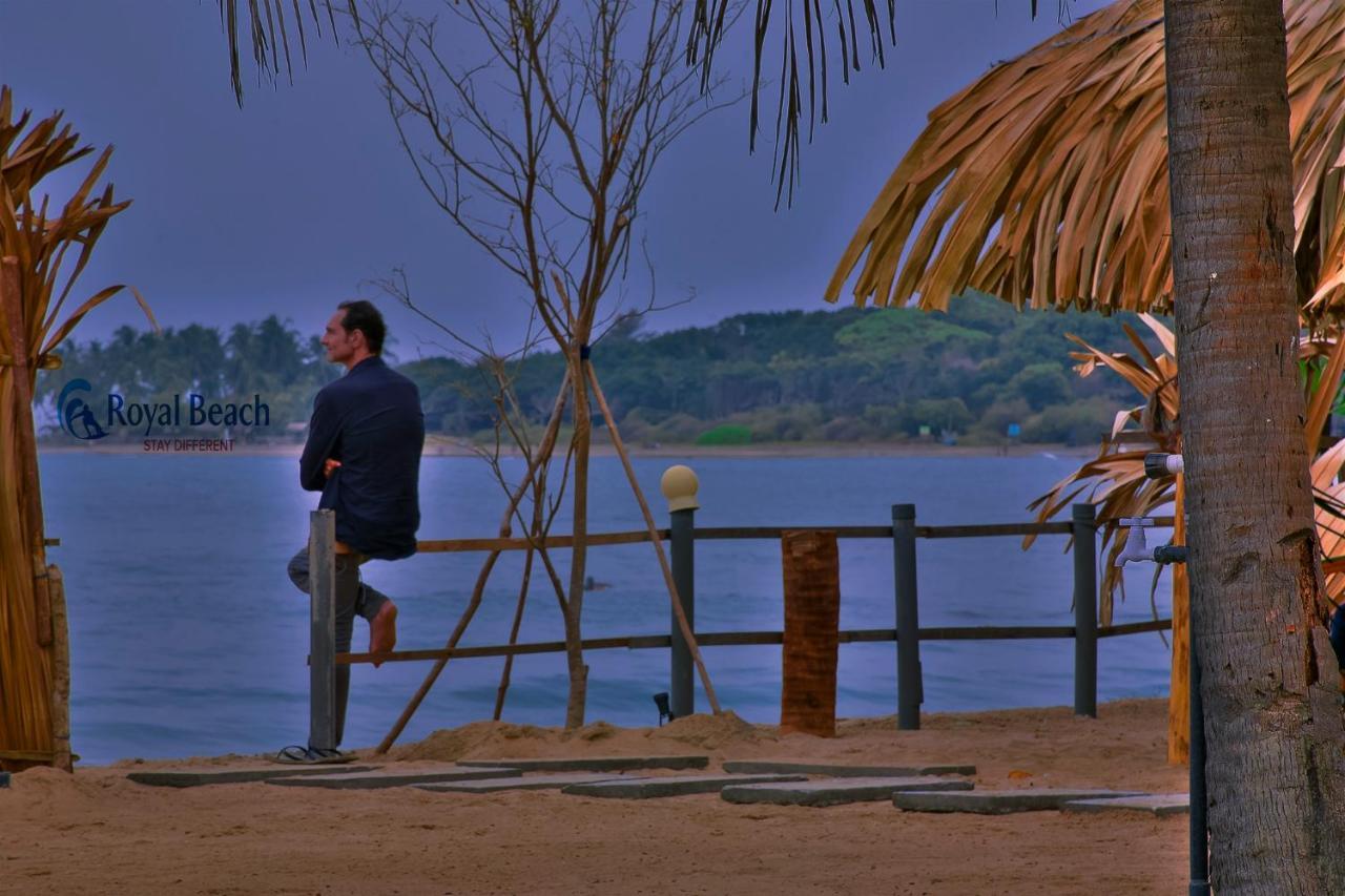 Royal Beach Arugam Bay Exterior photo