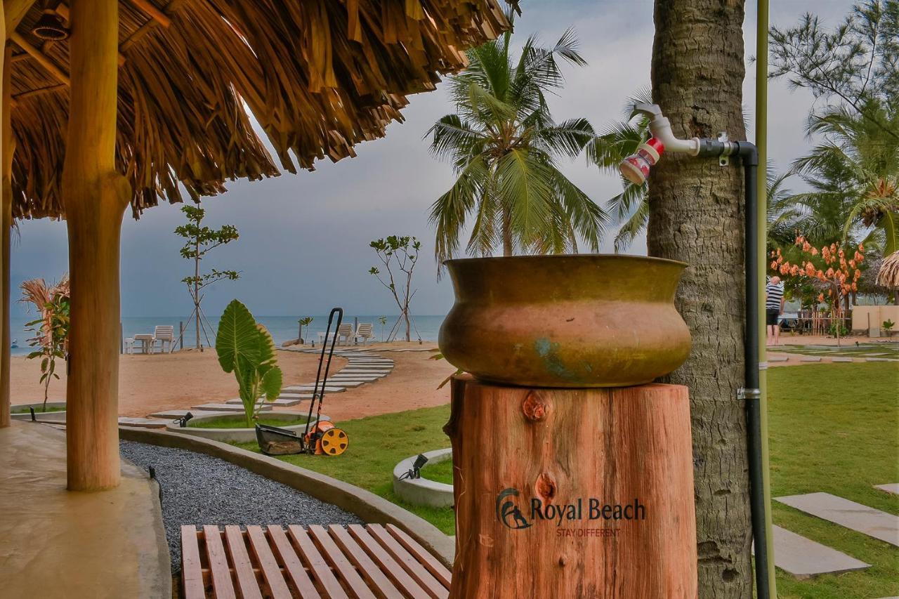 Royal Beach Arugam Bay Exterior photo
